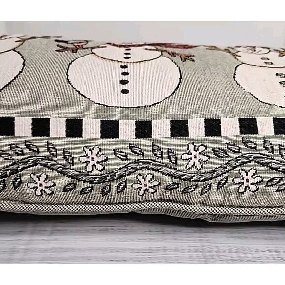 Coco Dowley Tapestry Snowman Winter Christmas Pillow In Excellent Condition - Picture 4 of 16